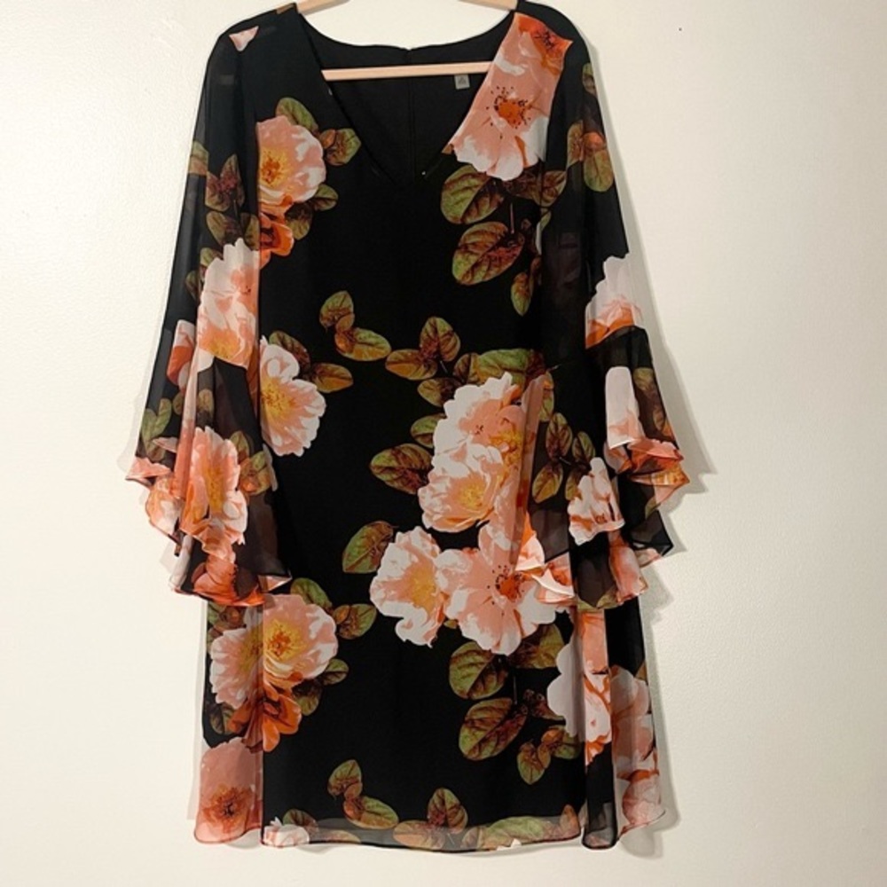 Nine West Black Floral Dress With 3/4 Bell Sleeves Women’s Size 16